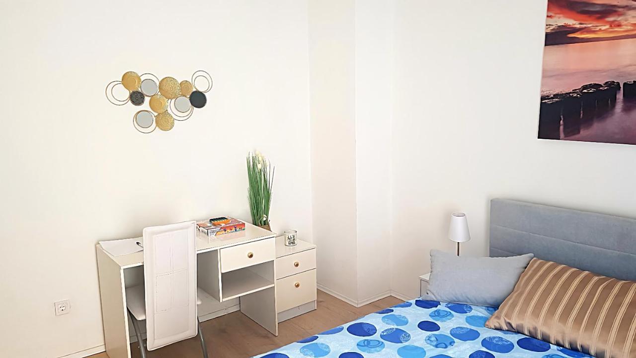 Holiday Apartment Nina , Zadar Old Town Exterior photo